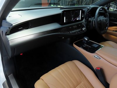 2023 Lexus LS — миниатюра 70