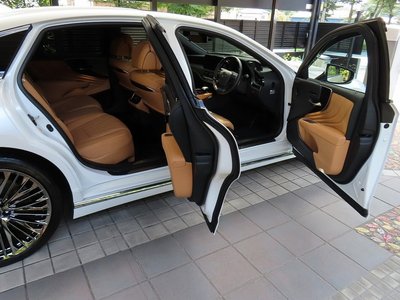 2023 Lexus LS — миниатюра 46