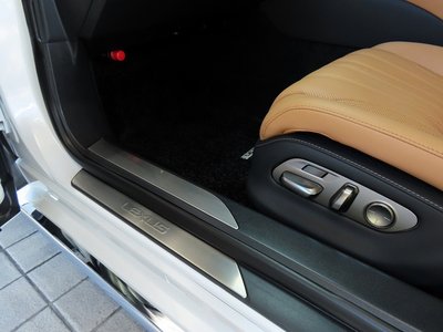2023 Lexus LS — миниатюра 72