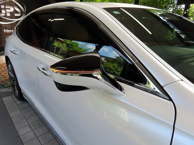 2023 Lexus LS — миниатюра 12