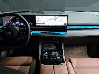 BMW 5 SERIES - 5