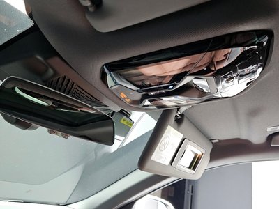 صورة مصغرة 29 لـ 2023 BMW 5 SERIES