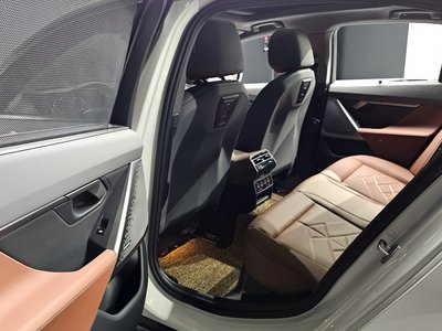 صورة مصغرة 16 لـ 2023 BMW 5 SERIES