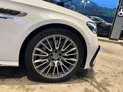 2025 Mercedes-BENZ E-CLASS AMG — миниатюра 40