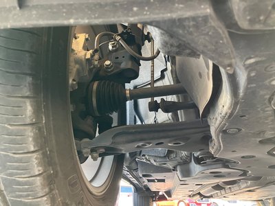 TOYOTA CROWN SPORT - 9