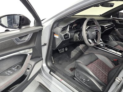 صورة مصغرة 13 لـ 2025 AUDI RS6
