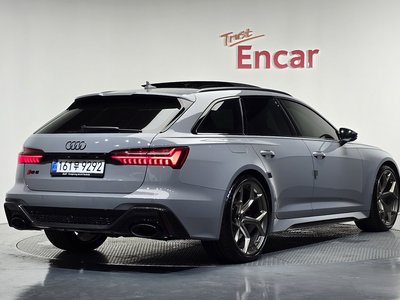 صورة 3 لـ 2025 AUDI RS6