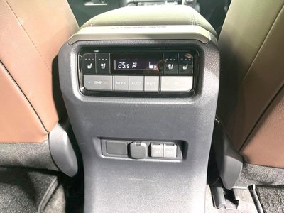 2024 Toyota LAND CRUISER 250 — миниатюра 40