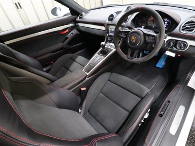 صورة مصغرة 22 لـ 2021 Porsche 718