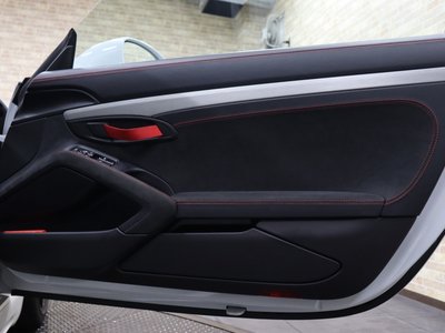 صورة مصغرة 35 لـ 2021 Porsche 718