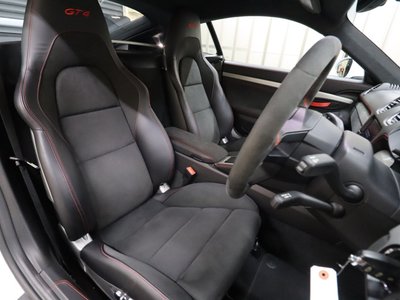 صورة مصغرة 23 لـ 2021 Porsche 718