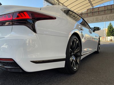 صورة مصغرة 111 لـ 2021 Lexus LS