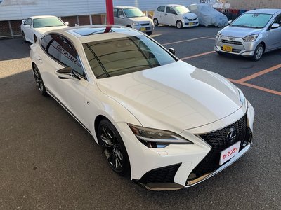 صورة مصغرة 109 لـ 2021 Lexus LS