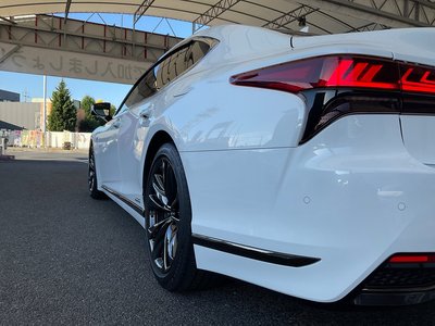 صورة مصغرة 99 لـ 2021 Lexus LS