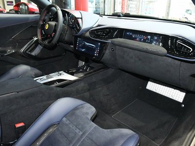 FERRARI 12 CILINDRI - 3