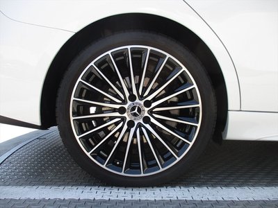 صورة مصغرة 66 لـ 2025 MERCEDES-BENZ C-CLASS