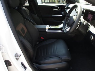 صورة مصغرة 12 لـ 2025 MERCEDES-BENZ C-CLASS