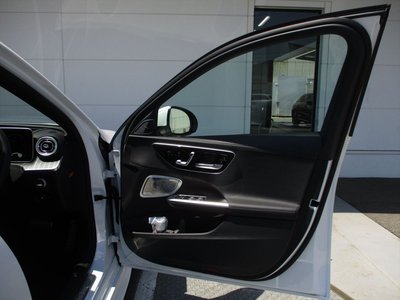 صورة مصغرة 18 لـ 2025 MERCEDES-BENZ C-CLASS