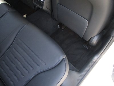 صورة مصغرة 16 لـ 2025 MERCEDES-BENZ C-CLASS
