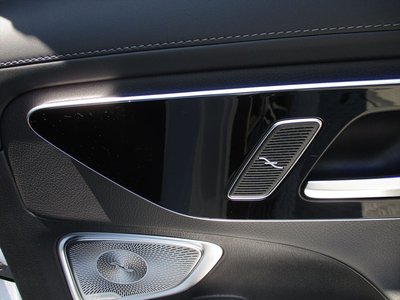 صورة مصغرة 49 لـ 2025 MERCEDES-BENZ C-CLASS