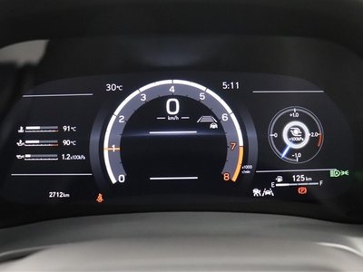 2025 Lexus LBX — миниатюра 26