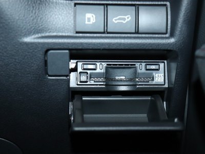 صورة 9 لـ 2025 Lexus LBX