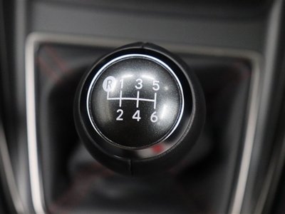 صورة 10 لـ 2025 Lexus LBX