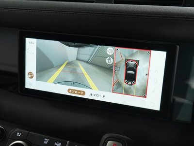 LAND ROVER DEFENDER - 8