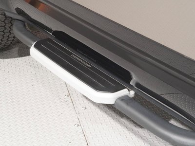 LAND ROVER DEFENDER - 7