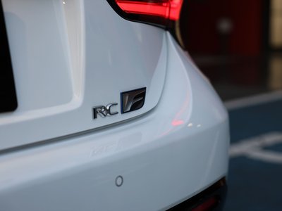 صورة مصغرة 15 لـ 2021 Lexus RC F