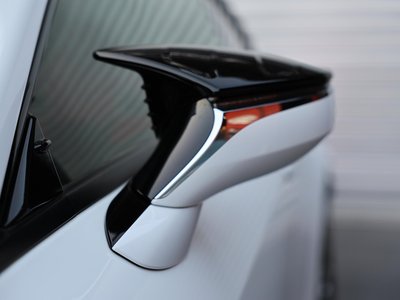 2021 Lexus RC F 照片 8