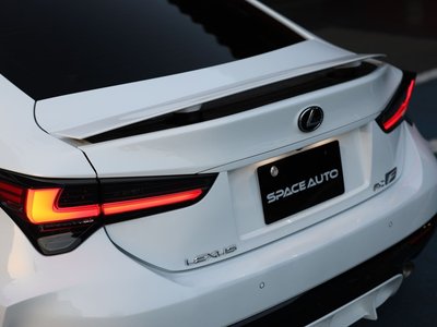 صورة مصغرة 14 لـ 2021 Lexus RC F