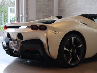 صورة مصغرة 63 لـ 2025 Ferrari SF90 SPIDER