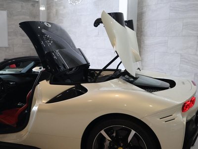 صورة مصغرة 42 لـ 2025 Ferrari SF90 SPIDER