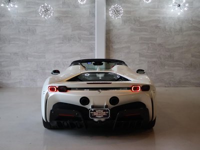 صورة مصغرة 61 لـ 2025 Ferrari SF90 SPIDER