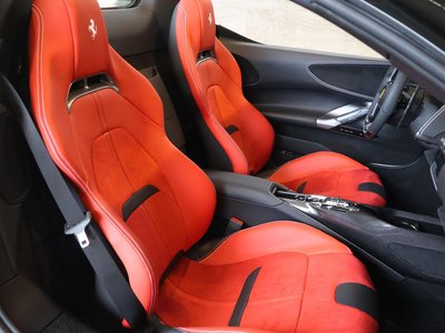 صورة مصغرة 21 لـ 2025 Ferrari SF90 SPIDER