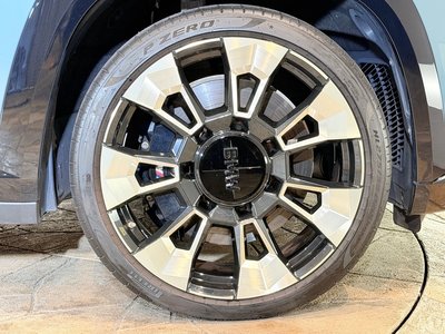 2024 BMW XM — миниатюра 76