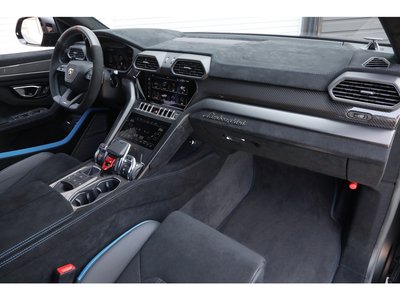 صورة مصغرة 50 لـ 2023 Lamborghini URUS