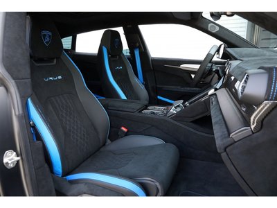 صورة مصغرة 52 لـ 2023 Lamborghini URUS