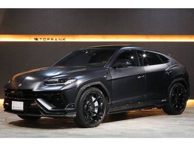 صورة 1 لـ 2023 Lamborghini URUS