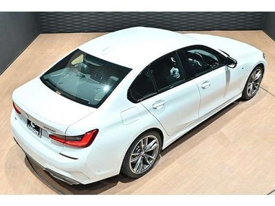 BMW 3 SERIES - 10