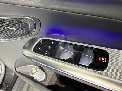 2025 Mercedes-BENZ GLC — миниатюра 17