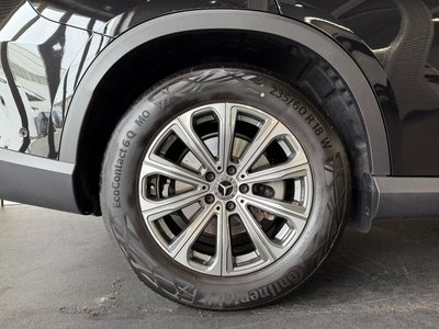2025 Mercedes-BENZ GLC photo 9