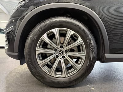 2025 Mercedes-BENZ GLC photo 10