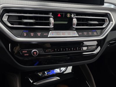 2025 BMW X4 缩略图 16