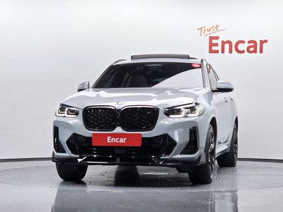 صورة 2 لـ 2025 BMW X4