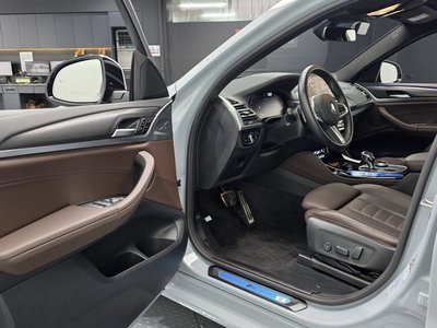 صورة 10 لـ 2025 BMW X4