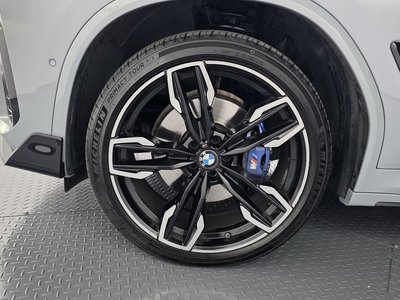 صورة 6 لـ 2025 BMW X4