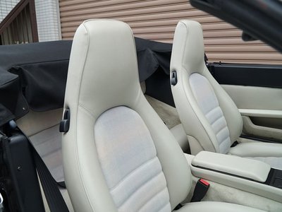 1989 Porsche 944 CABRIOLET — миниатюра 23