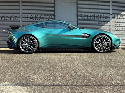 ASTON MARTIN VANTAGE - 4